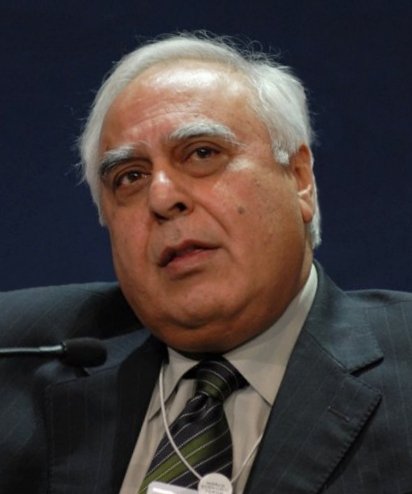 Kapil Sibal legal aid fund: senior advocate Kapil Sibal, who pledged ₹1 crore to help students facing FIRs